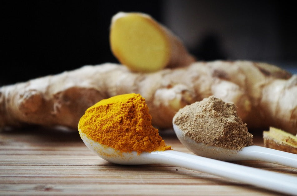 Top 6 Turmeric & Curcumin Benefits + Side Effects